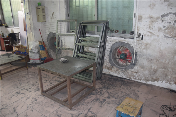 激光加工鈑金機(jī)架